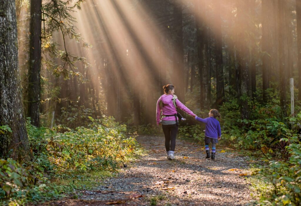 Incontri tra natura, creatività e scoperta per mamme e bambini